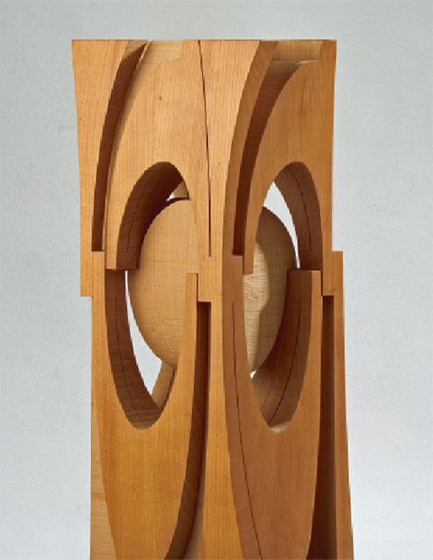 Ellipsoid, 3-teilig, verstellbar, 1991, Kirschbaumholz, 64 x 28 x 16 cm in geschlossenem Zustand, Foto Walter Grunder